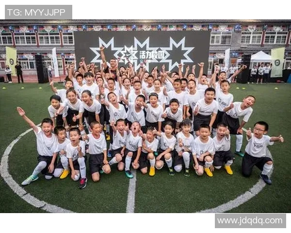 鲁尔：从天才少年到足坛巨星的荣耀之路与挑战